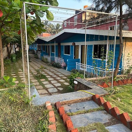 Salt Water Resort Dāpoli Esterno foto