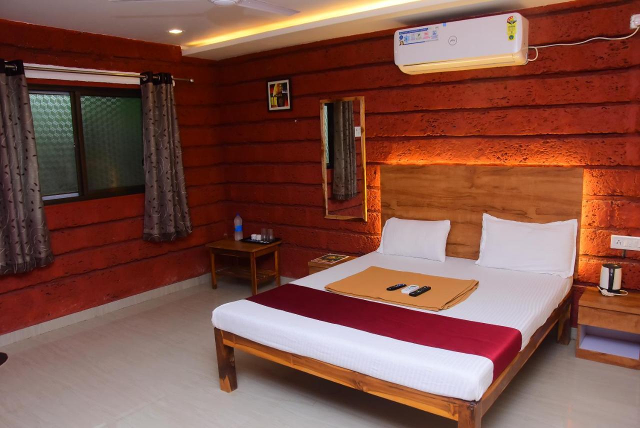 Salt Water Resort Dāpoli Esterno foto