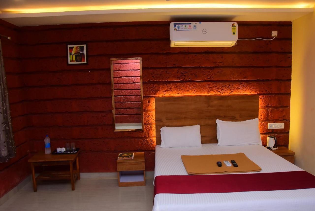 Salt Water Resort Dāpoli Esterno foto