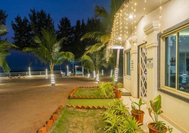 Salt Water Resort Dāpoli Esterno foto